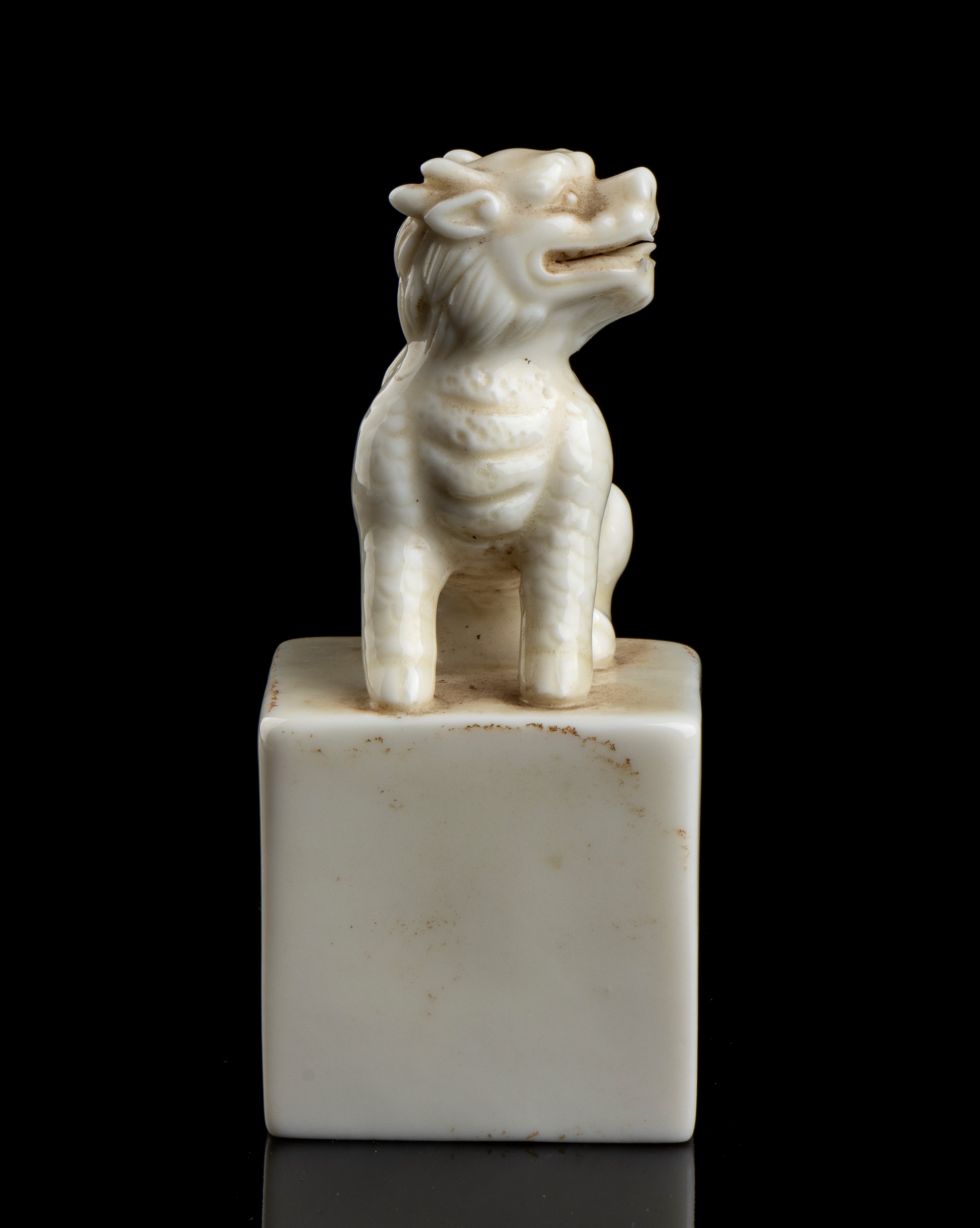 SIGILLO IN PORCELLANA CON FINALE A QILIN