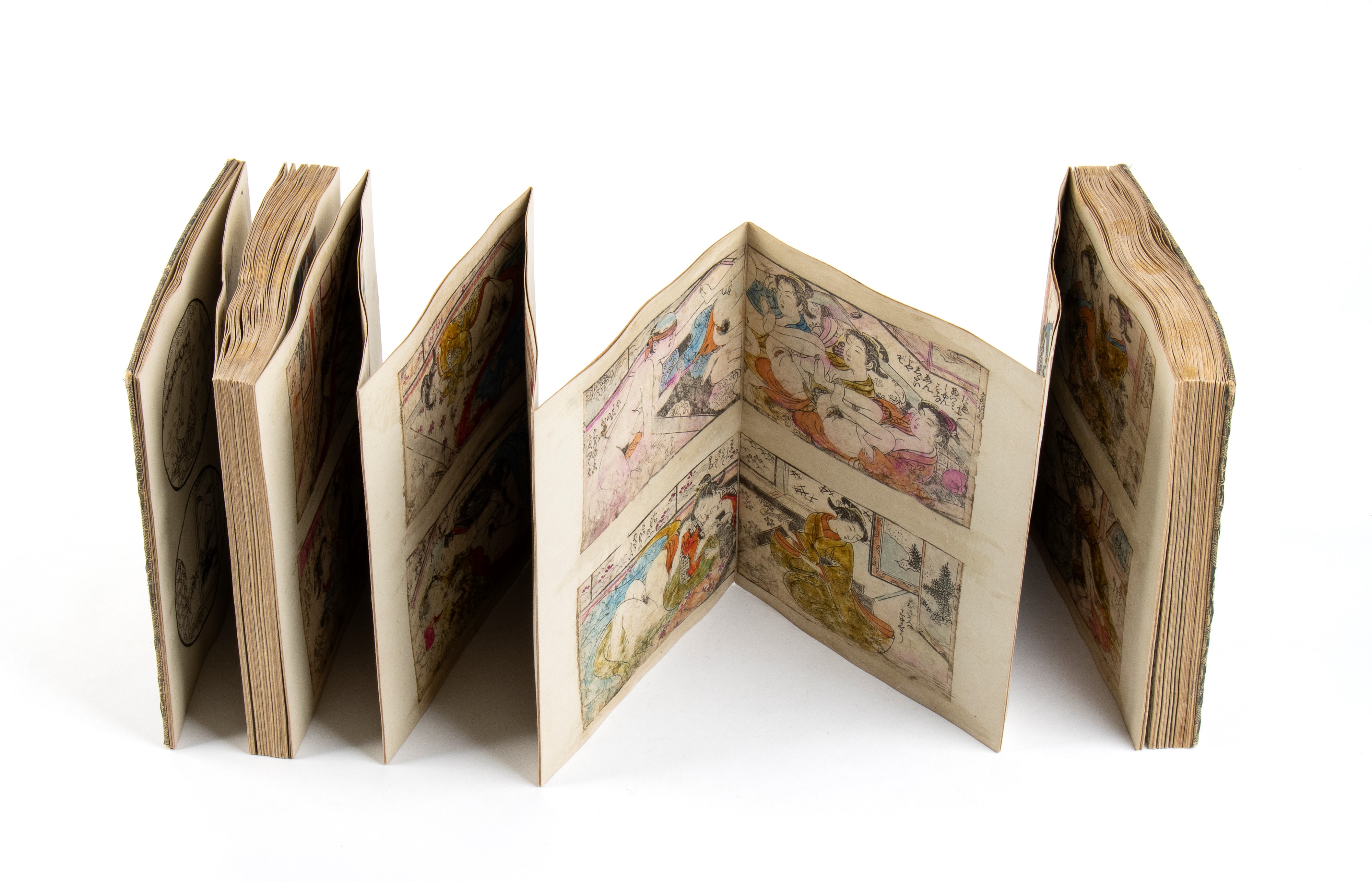 Cento Stampe Xilografiche di Tema Erotico Shunga Raccolte a Libro