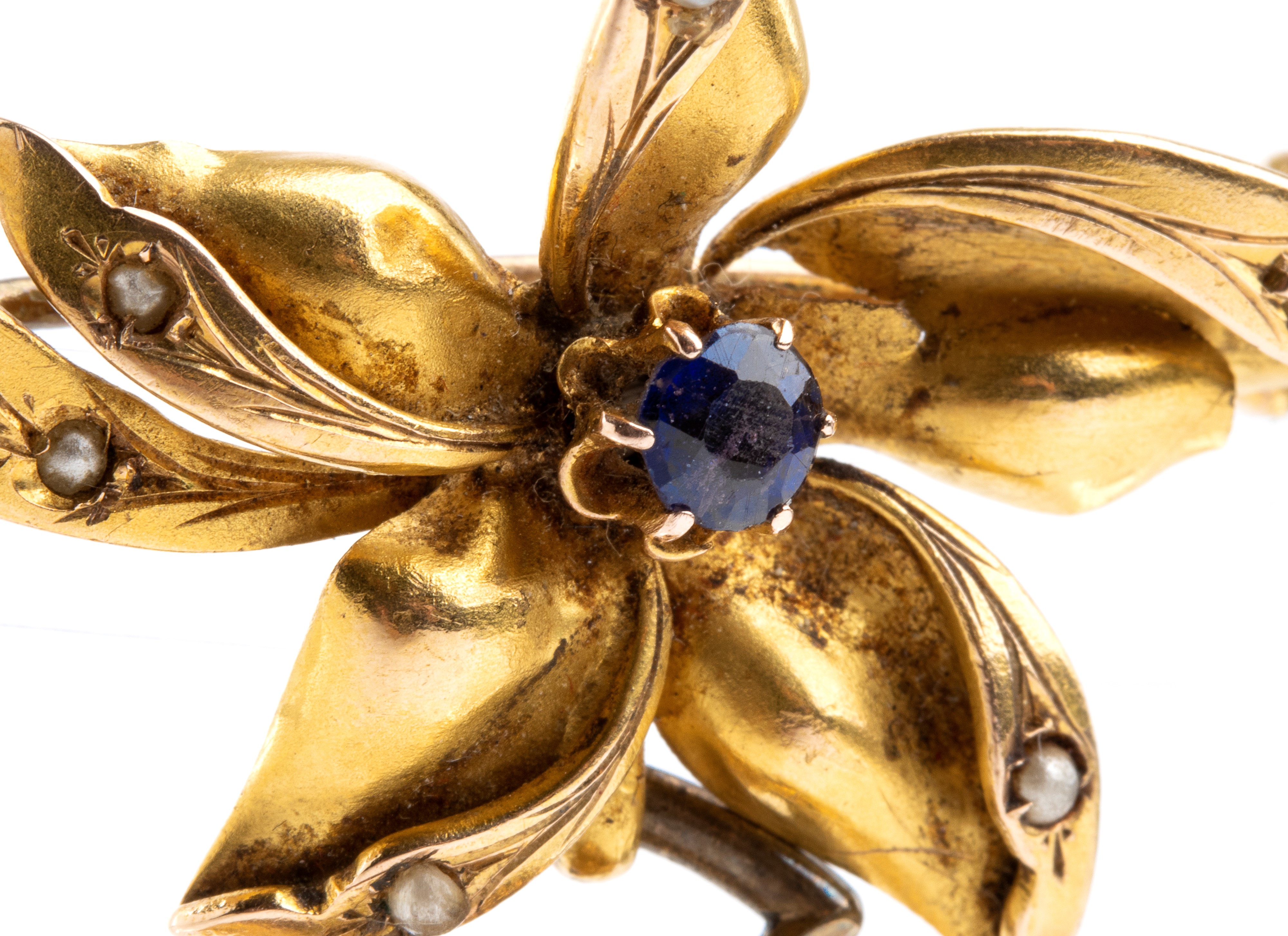 Orologio da tasca con spilla in oro