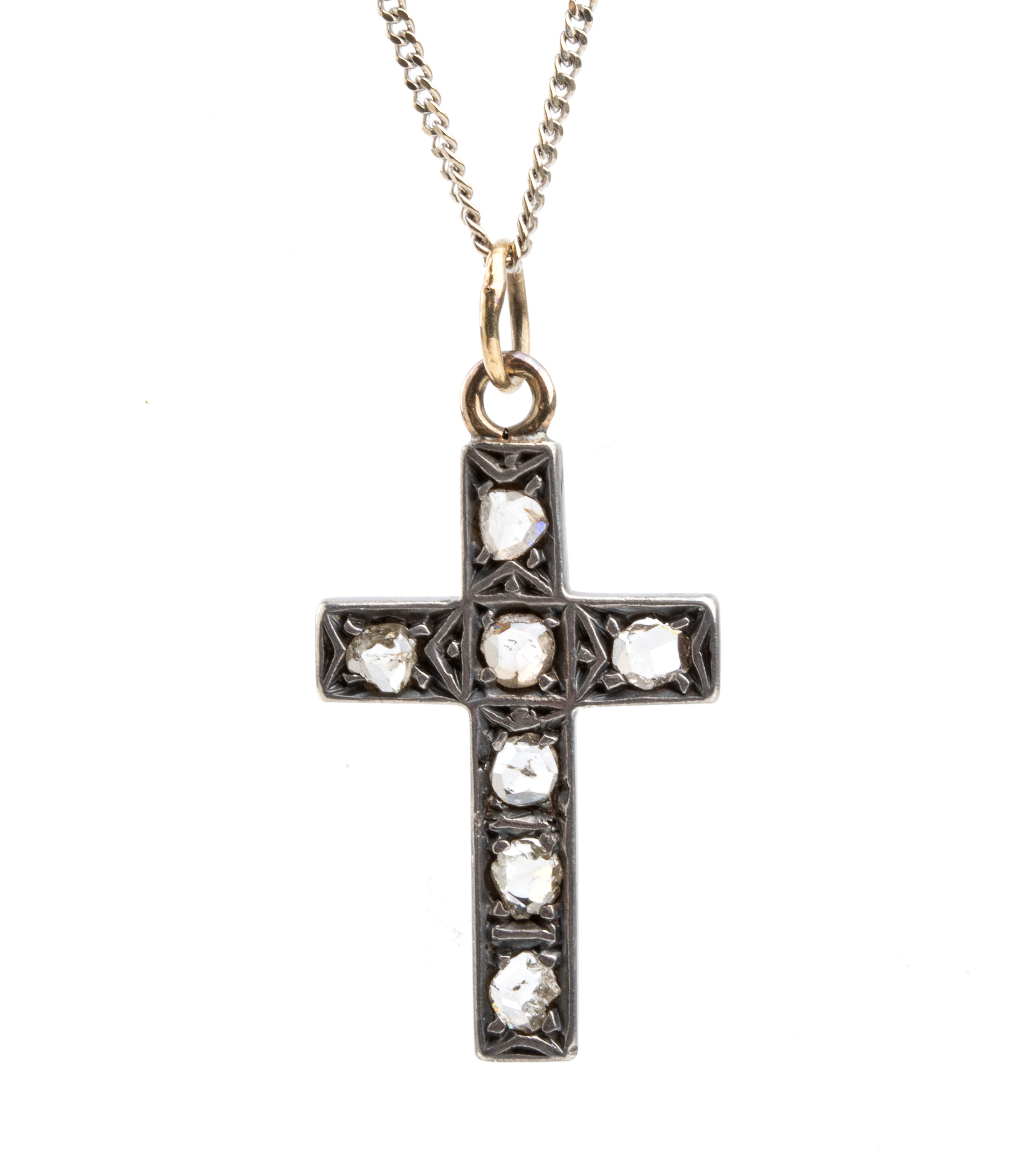 Croce pendente in oro e diamanti