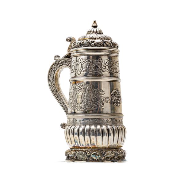 Tankard in argento 800/1000