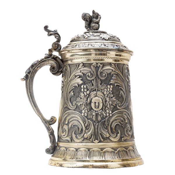 Tankard in argento 800/1000