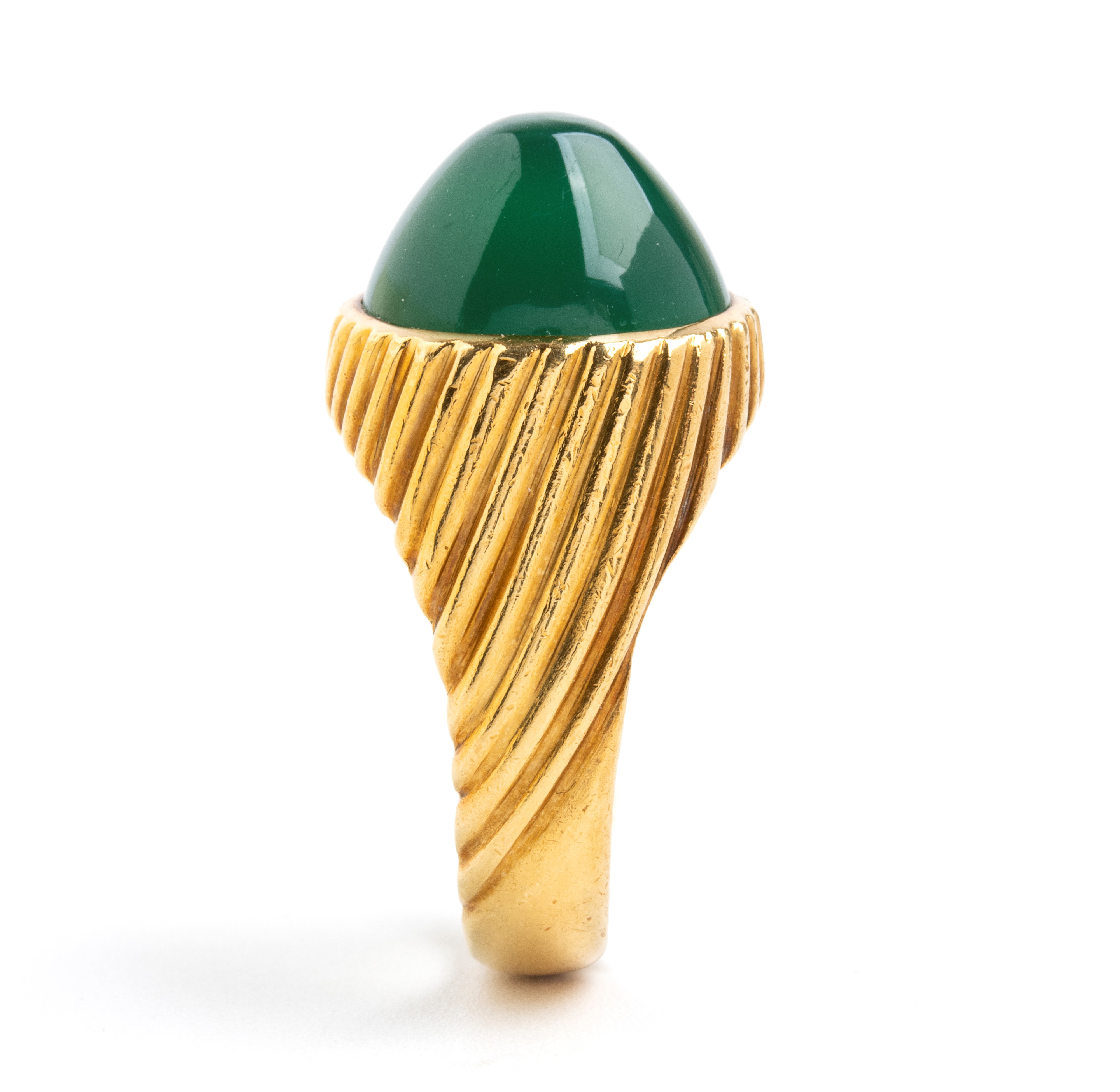 Anello in oro con crisoprasio