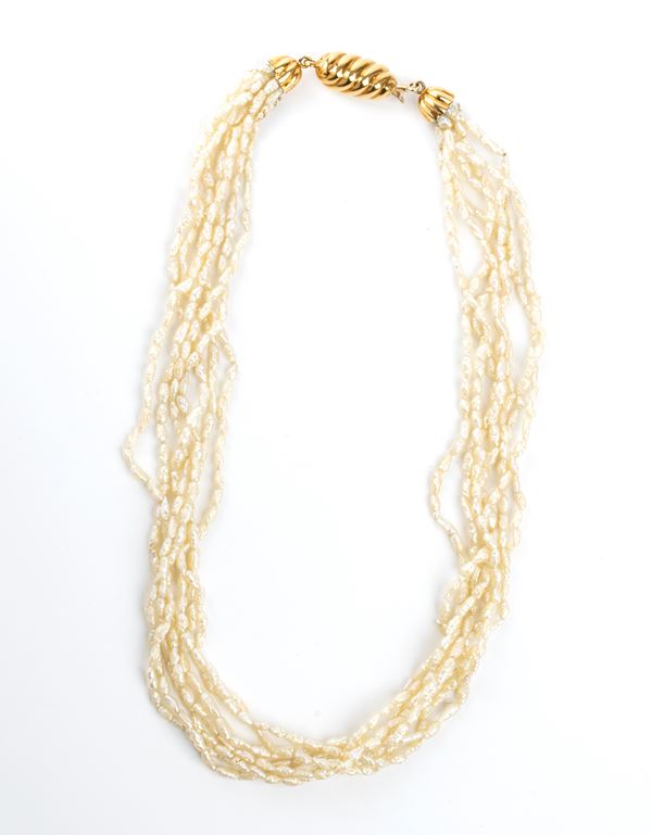 Freshwater pearl gold necklace