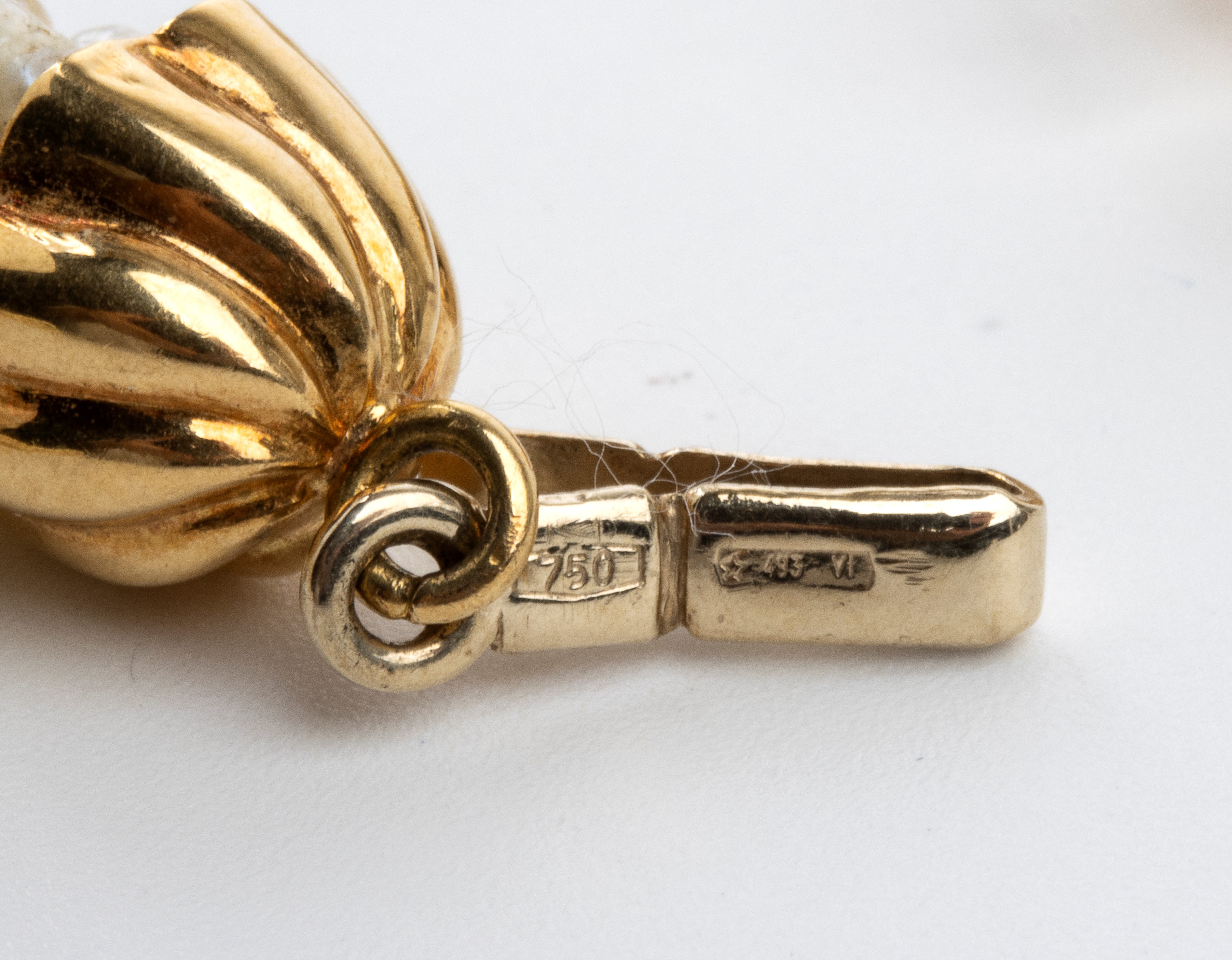 Girocollo in oro e perle di fiume