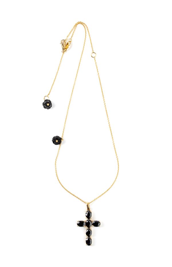 DOLCE &amp; GABBANA - Gold FAMILY necklace pendant with black sapphires