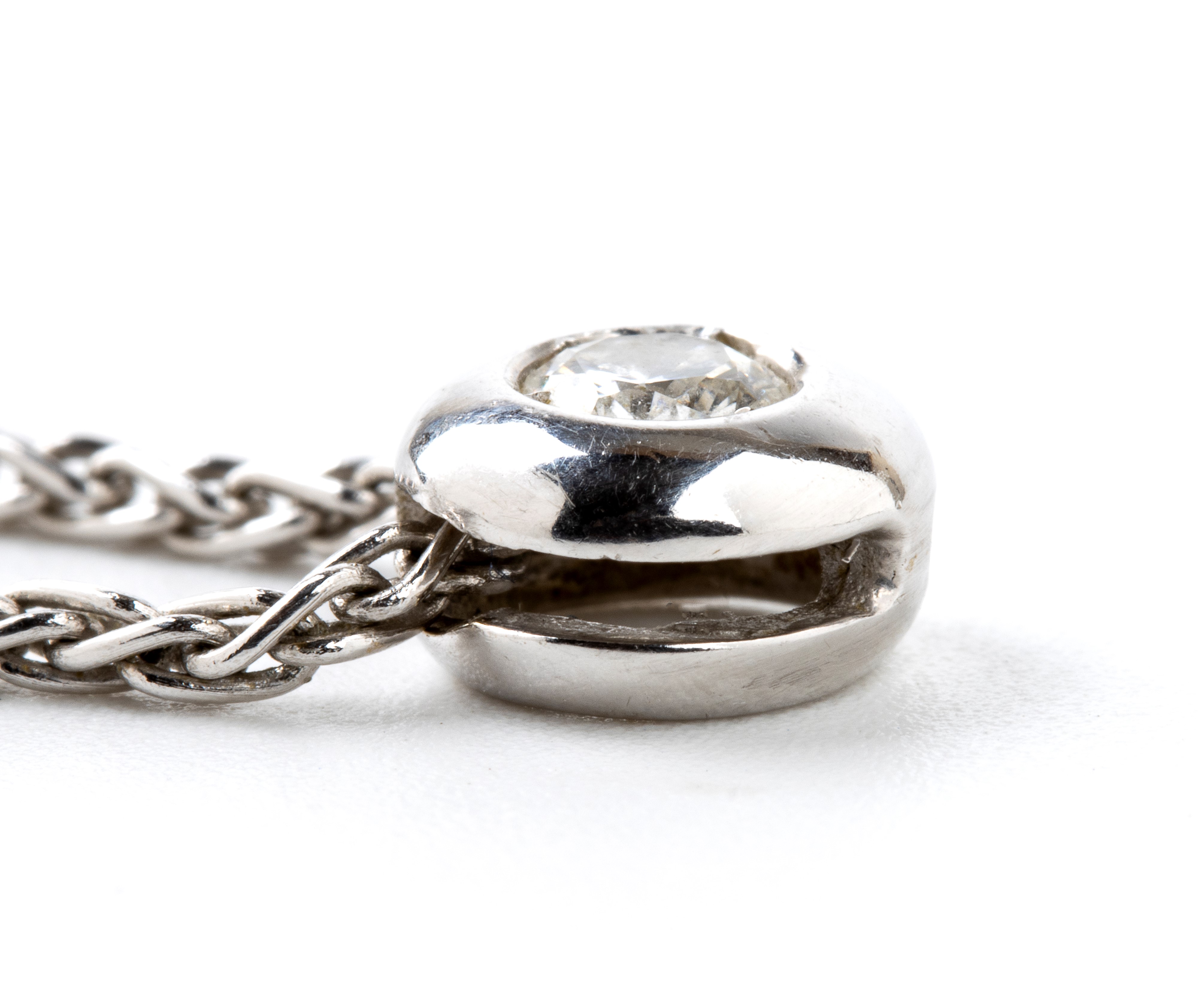 Punto luce oro e diamanti