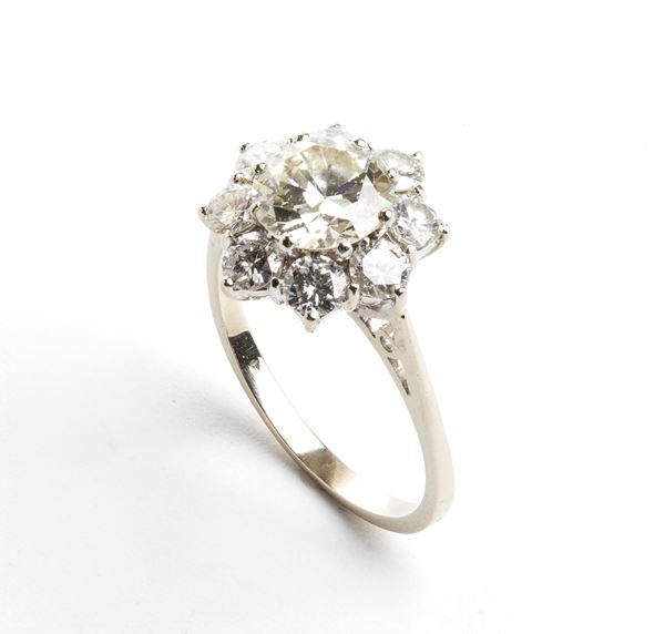 Diamond gold flower ring