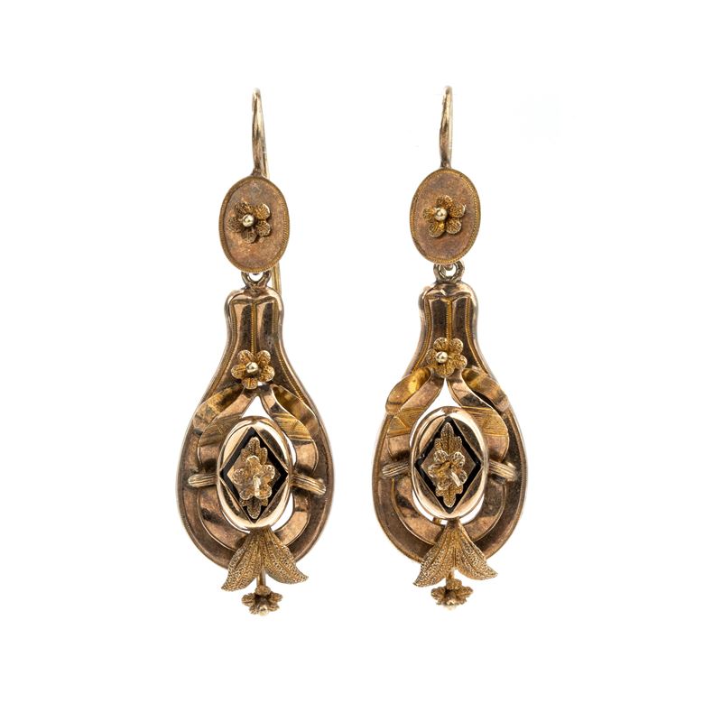 Orecchini borbonici pendenti in oro giallo