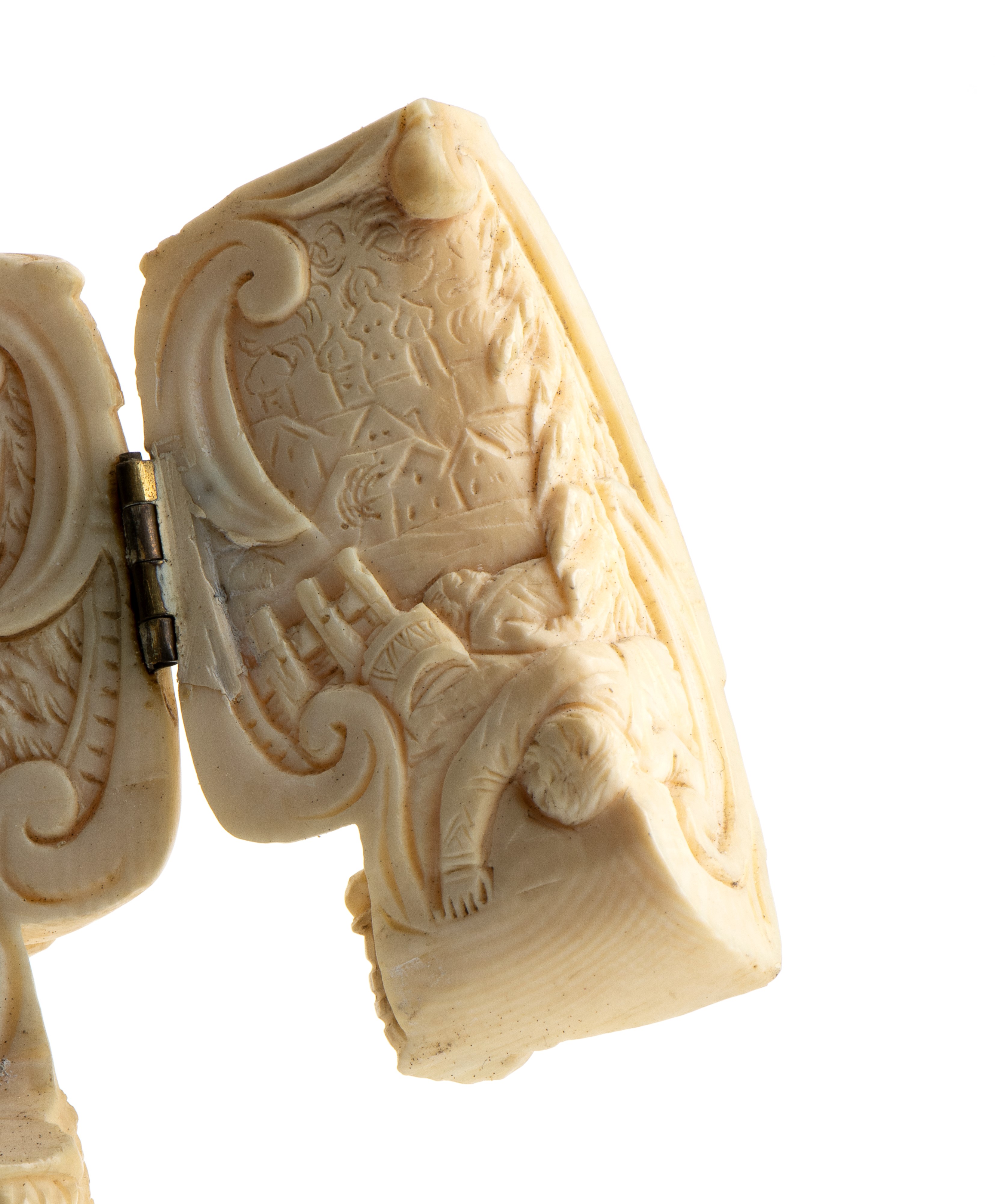 Scultura apribile in avorio raffigurante Napoleone