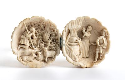 Dittico a sfera pieghevole in avorio intagliato, Francia (Dieppe ?), XIX secolo