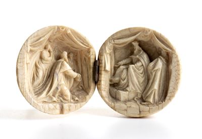 Dittico a sfera pieghevole in avorio intagliato, Francia (Dieppe?), XIX secolo