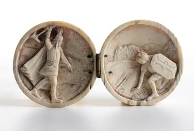 Dittico a sfera pieghevole, avorio intagliato (Francia, Dieppe, forse), XIX secolo