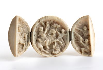 Trittico a sfera pieghevole, in avorio intagliato, XIX secolo (Francia, Dieppe?)