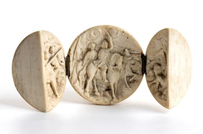 Avorio intagliato, Trittico a sfera pieghevole in avorio (Francia, Dieppe ?, XIX secolo)