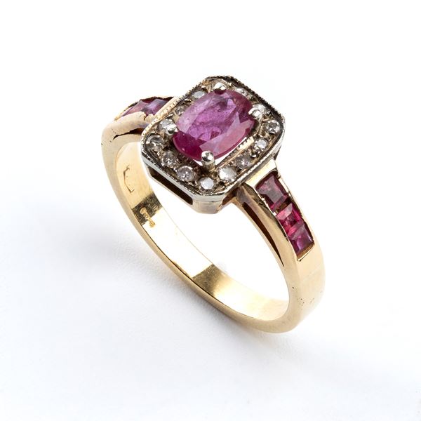 Diamond ruby gold ring