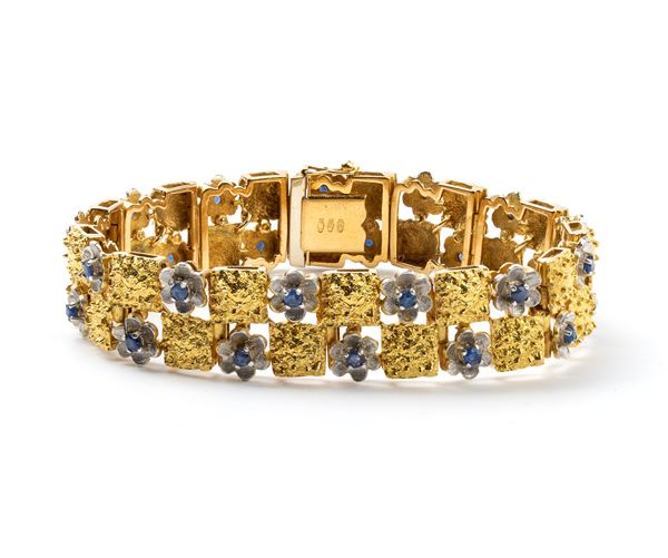 Gold and sapphire bracelet