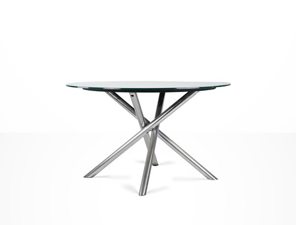 T70 Vintage Table