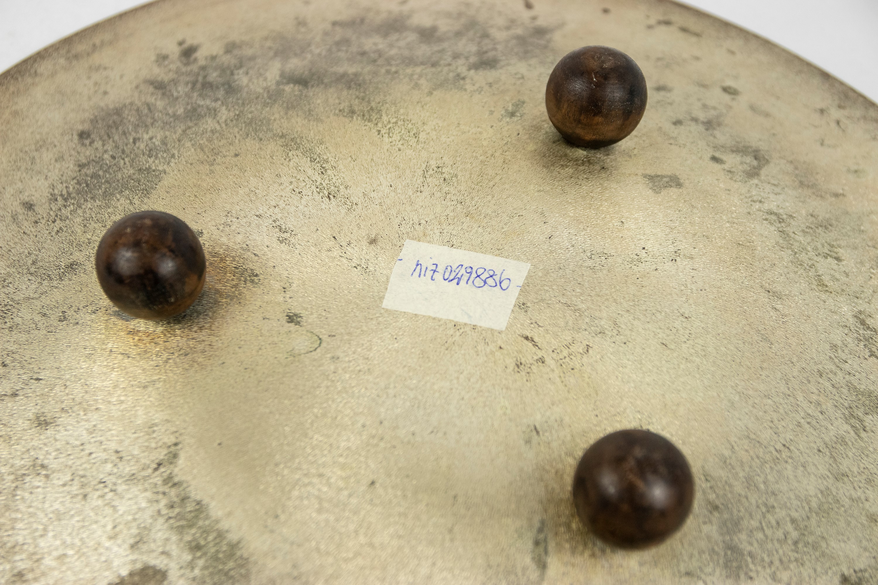 Centrotavola decorativo in ottone