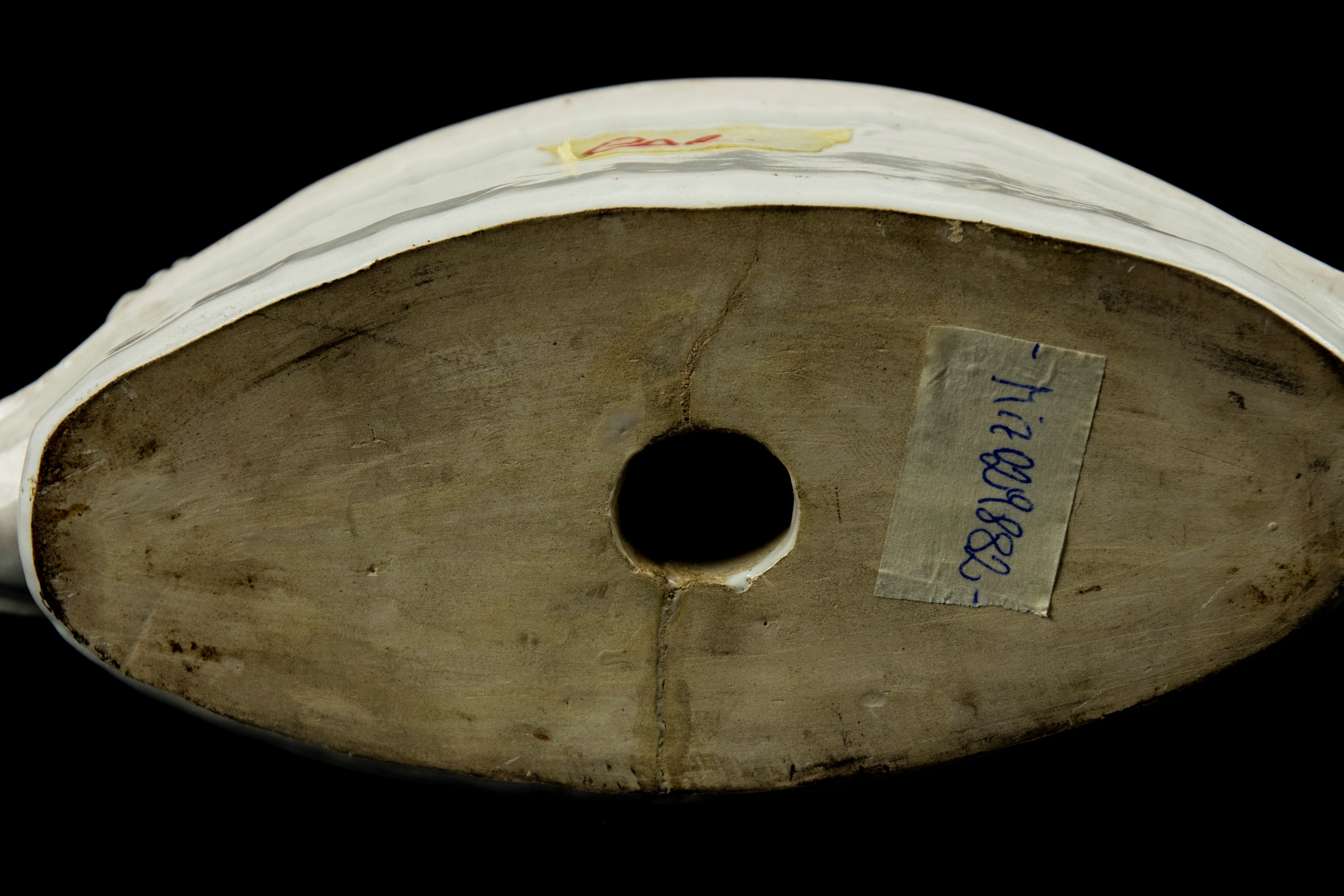 Centrotavola in ceramica d'epoca