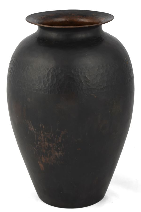 Dark Copper Vase ﻿﻿﻿