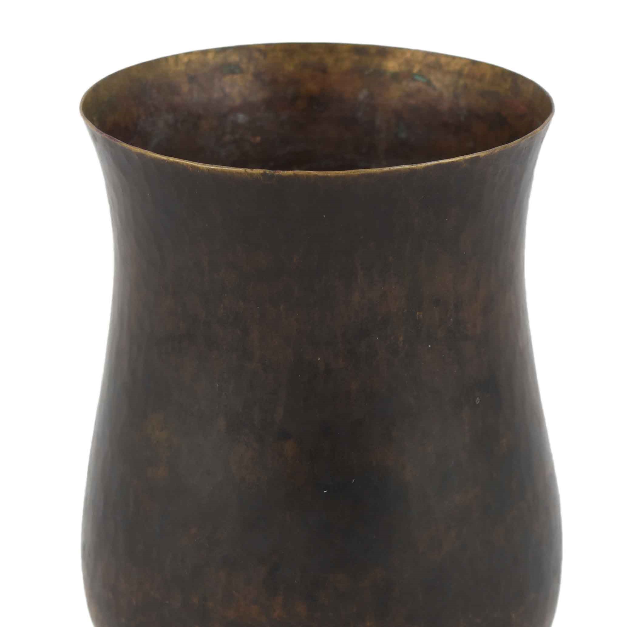 Vaso in Ottone Patinato Scuro