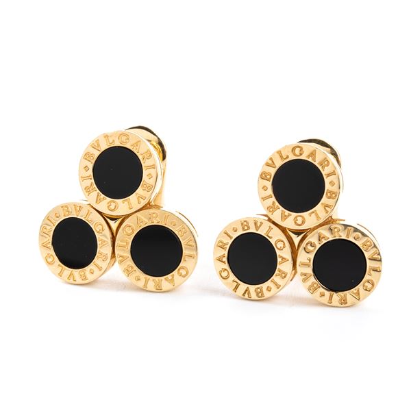 BULGARI - BVLGARI-BVLGARI collection: pair of gold and onyx earrings  