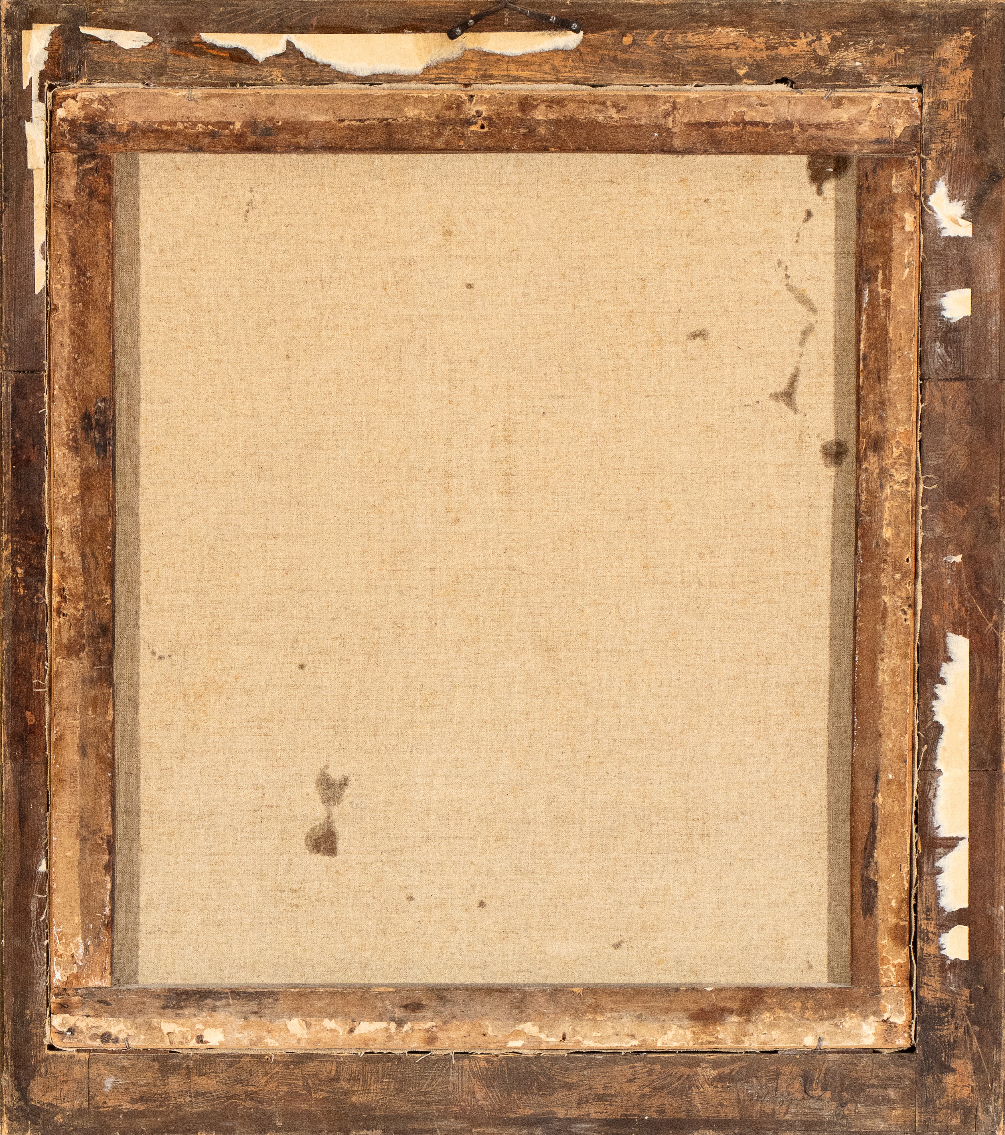 Vasi di fiori e vasellame in un paesaggio