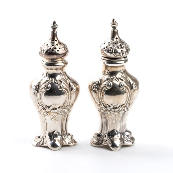 Gorham Manufacturing co. - Pair of Art Nouveau sterling silver salt shakers