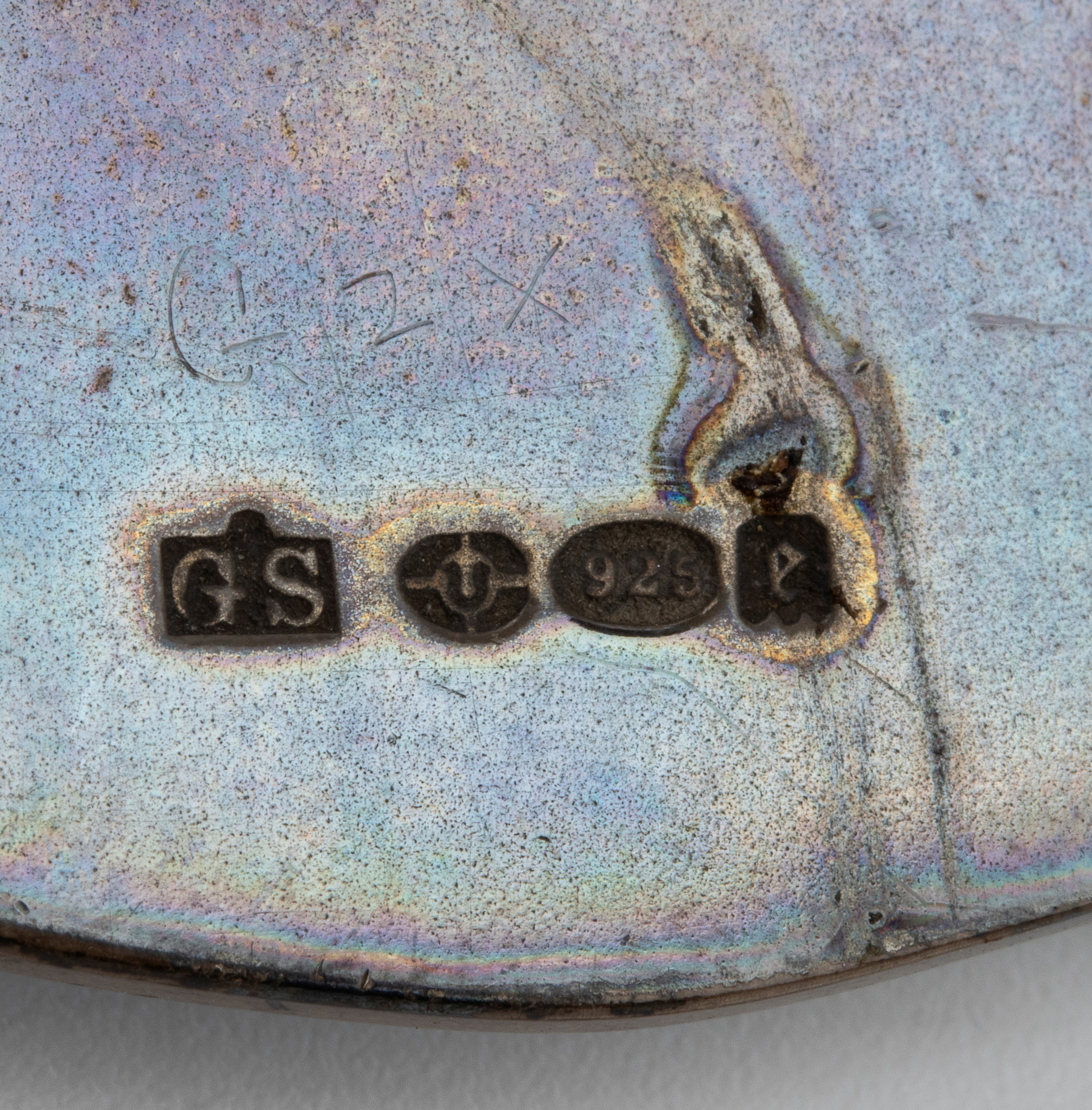 Orologio da tavolo Art Déco in argento e smalti