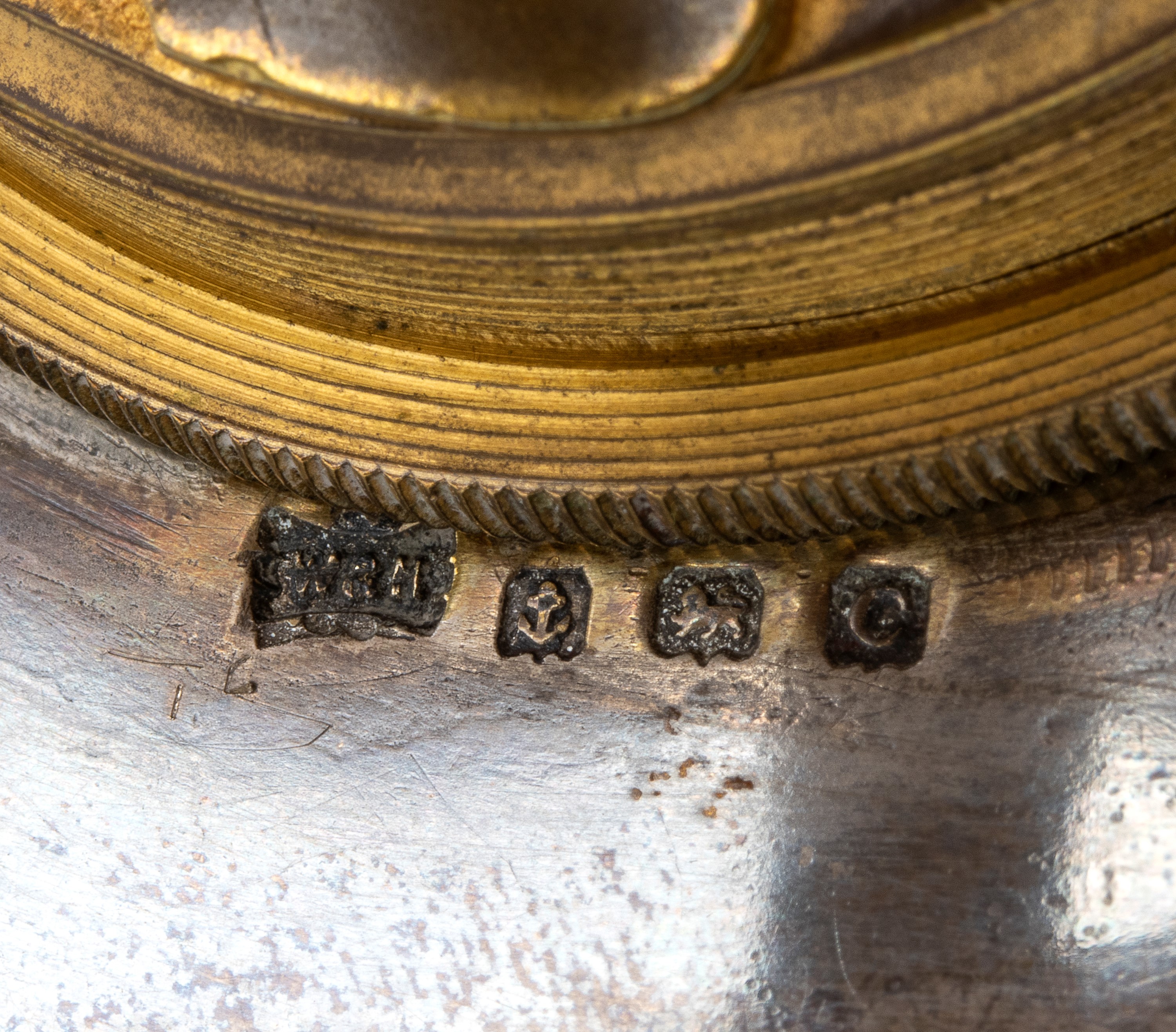 Orologio da Tavolo Art Déco in Argento e Smalti