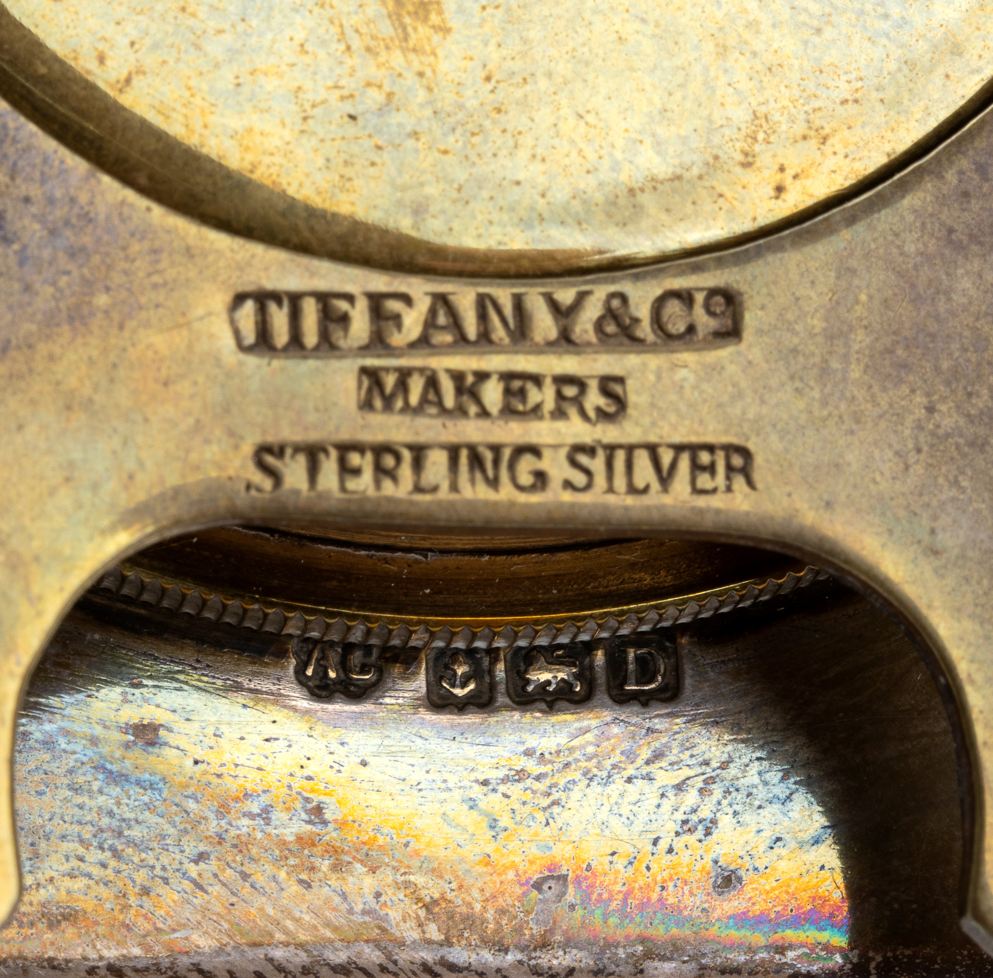 Orologio da tavolo Art Déco in argento e smalti