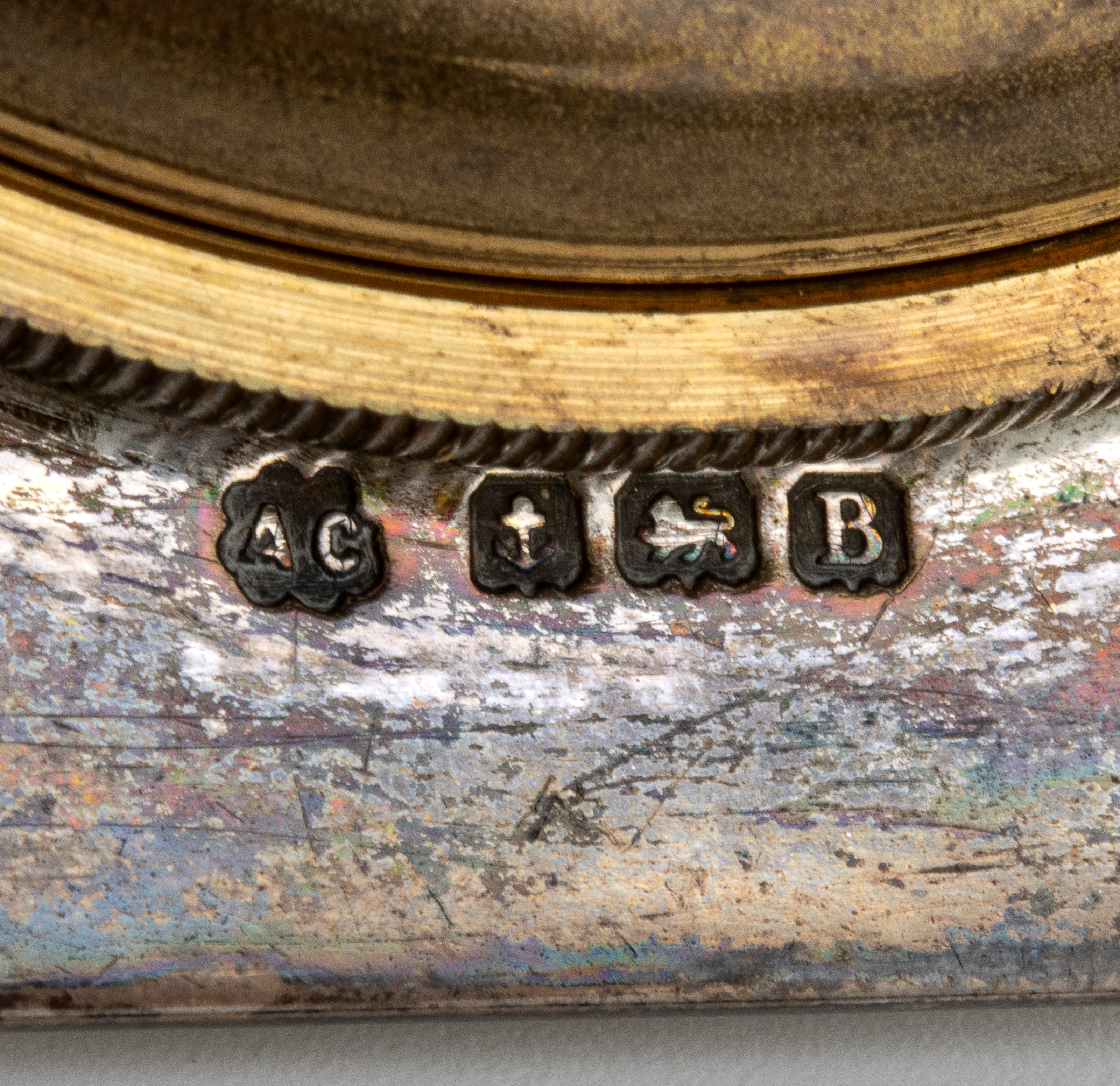 Orologio da tavolo Art Déco in argento e smalti