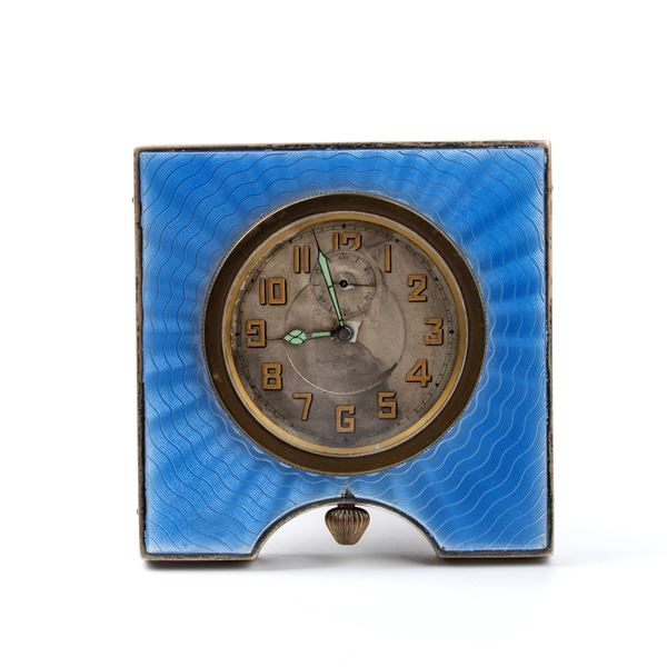 Sanders &amp; Mackenzie (Ernest Wilfred Sanders &amp; Henry Arthur Mackenzie) - Art Déco sterling silver and enamels table clock