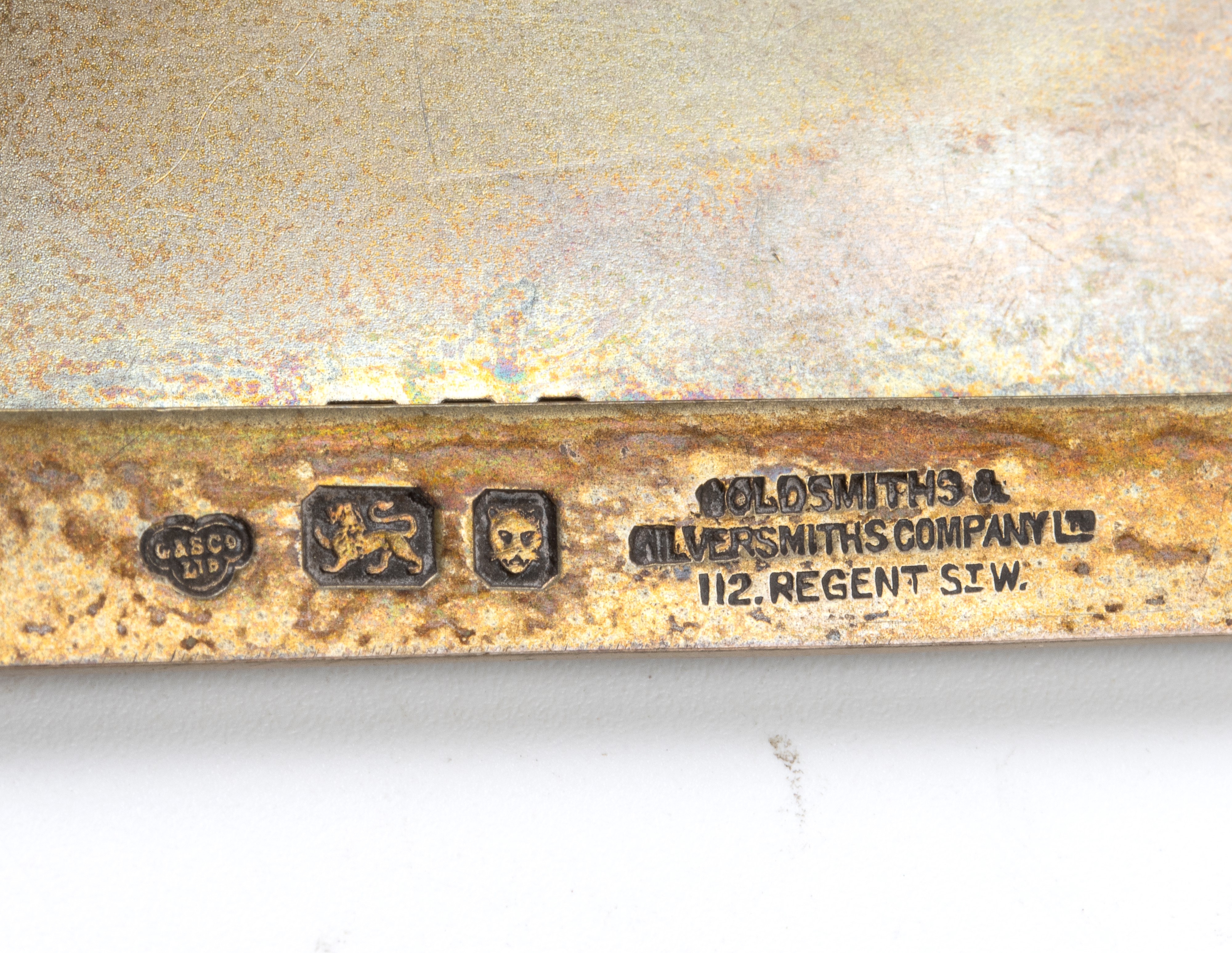 Orologio da tavolo Art Déco in argento e smalti