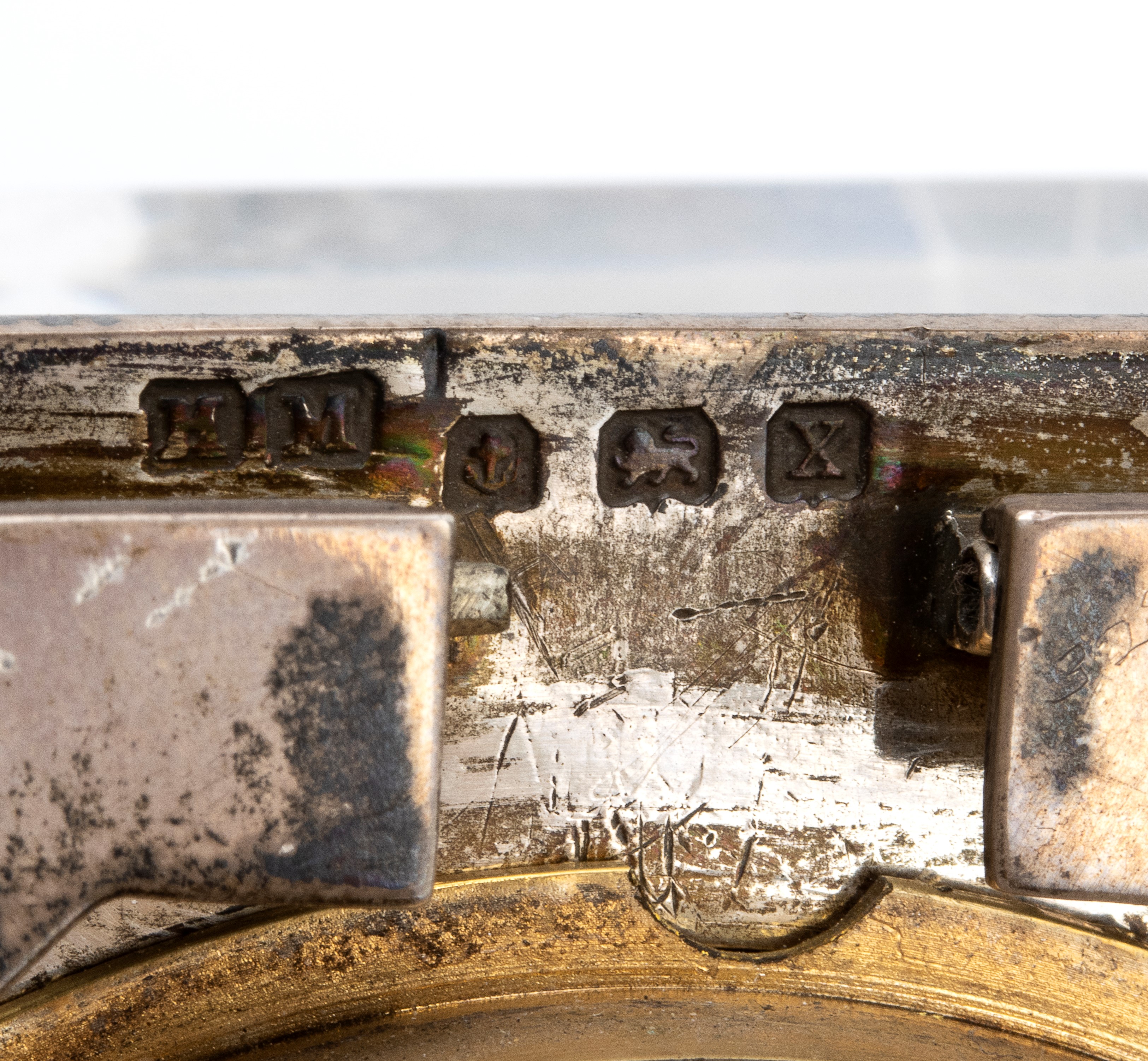 Orologio da tavolo Art Déco in argento e smalti