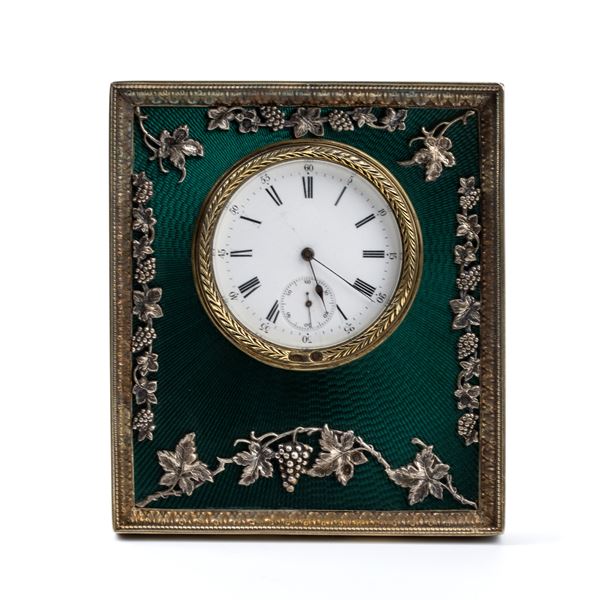 FABERG&#201; CARL - Orologio da tavolo Art Déco in argento dorato e smalti