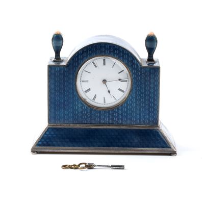 Orologio da Tavolo Art Déco in Argento e Smalti