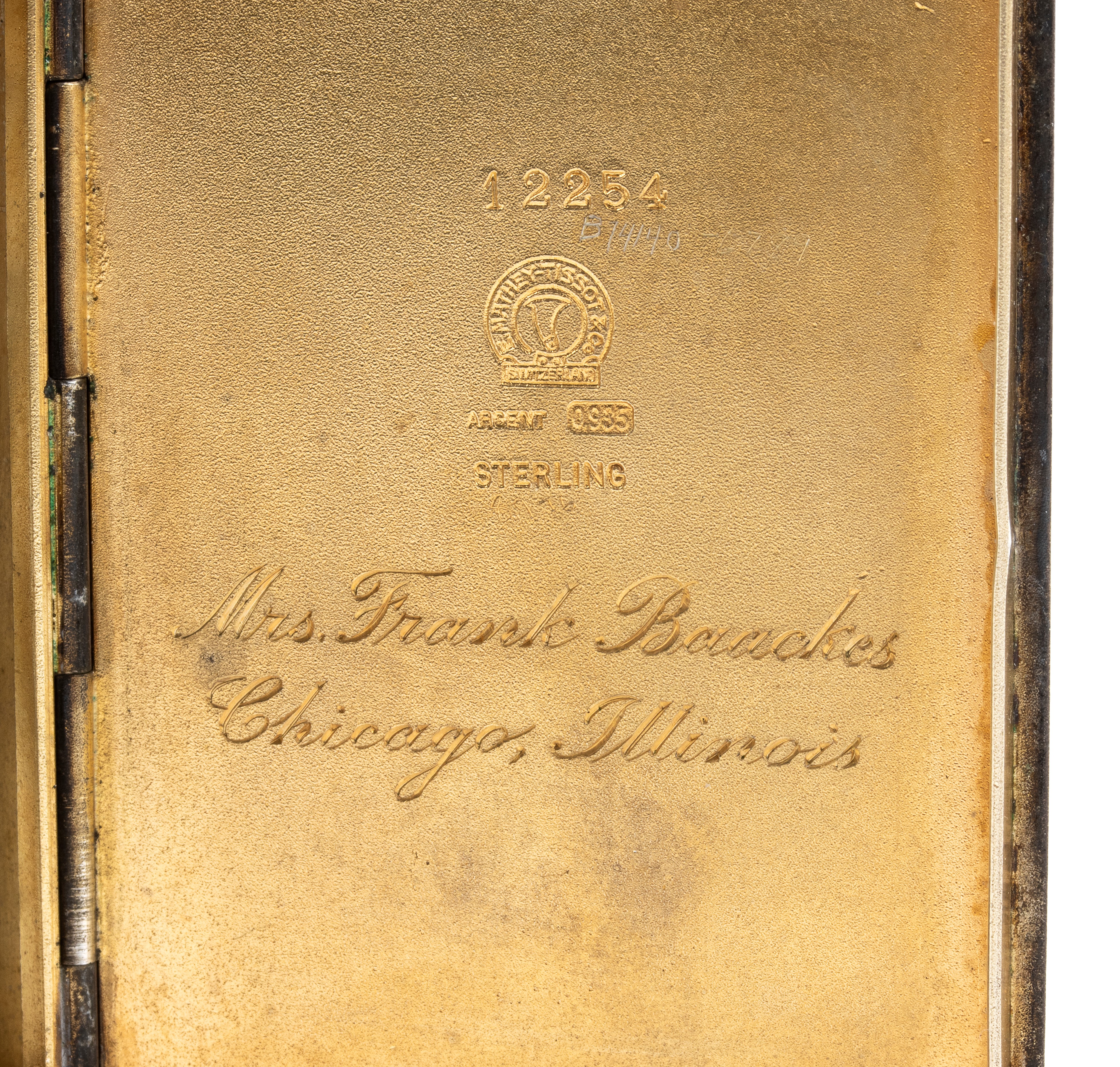 Orologio da tavolo Art Déco con ripetizione a minuti in argento e smalti