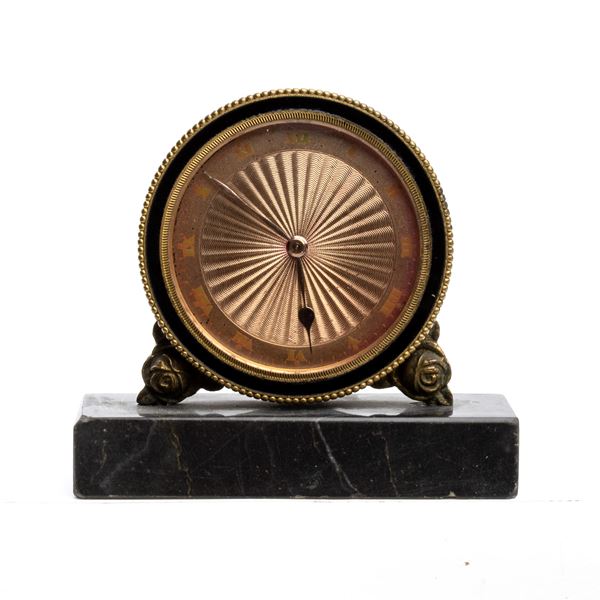 Art Déco table clock with enamels