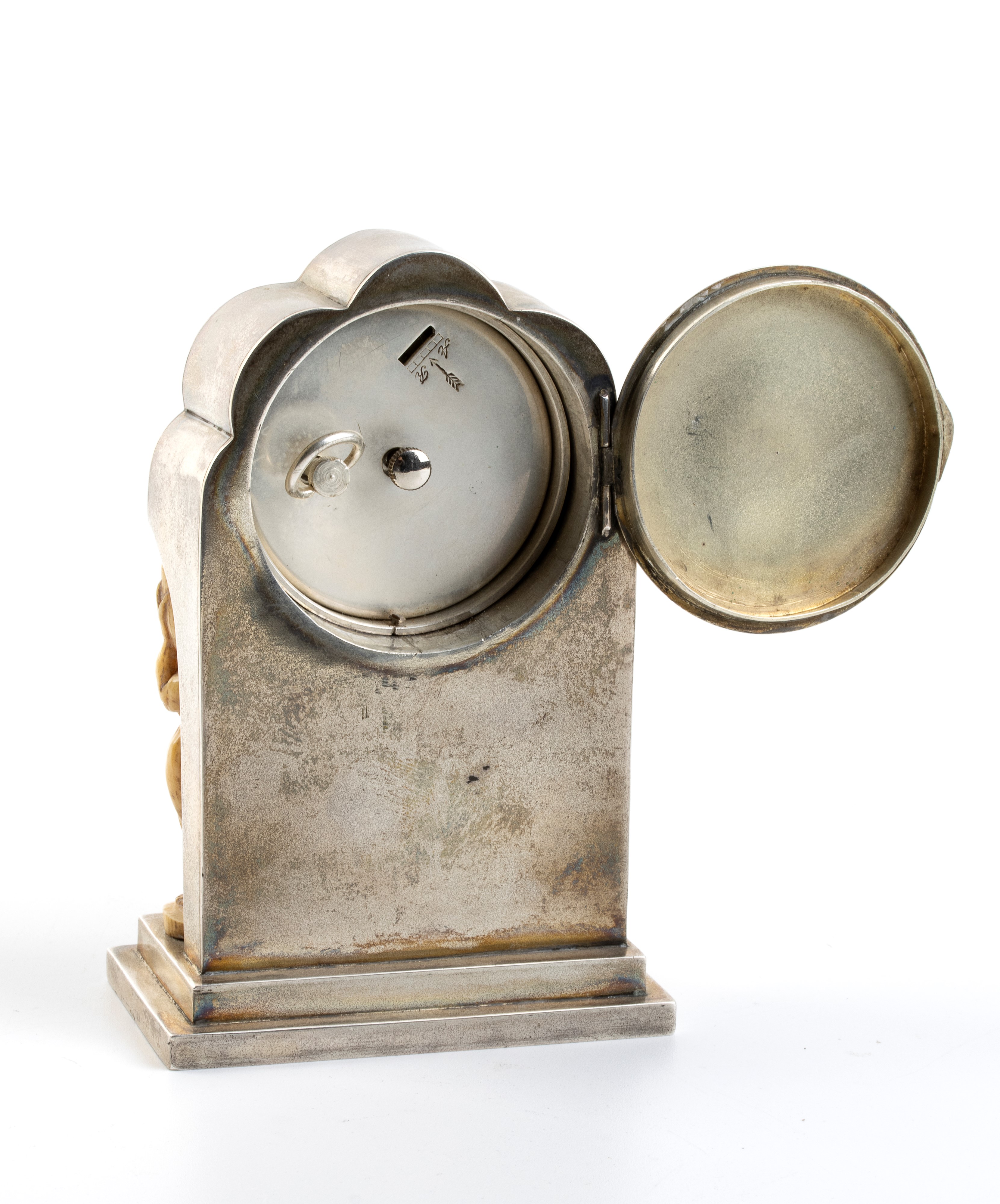 Orologio da tavolo Art Déco in argento, smalto cloisonné e avorio