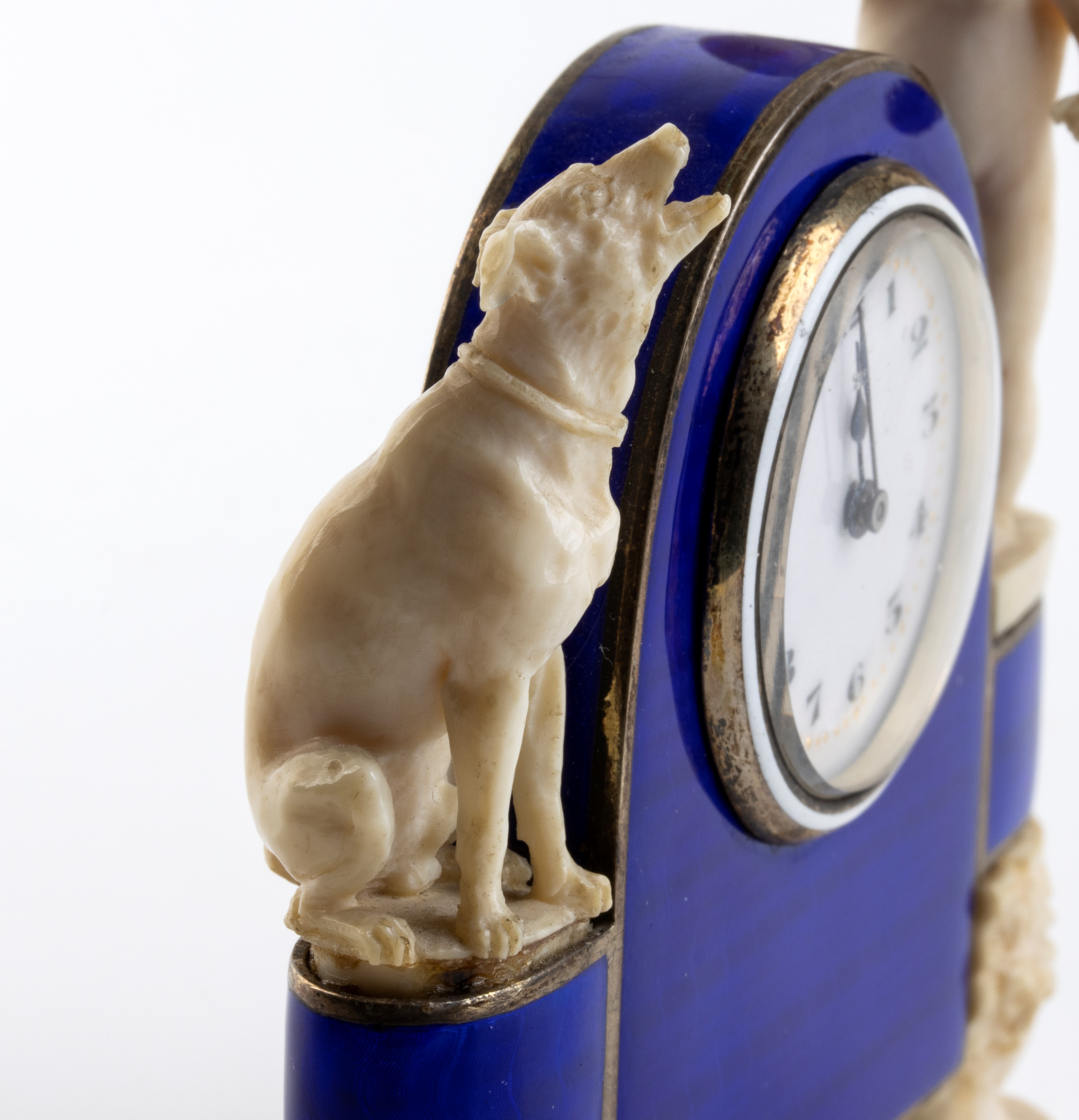 Orologio da tavolo Art Déco in argento, smalto guilloché e avorio