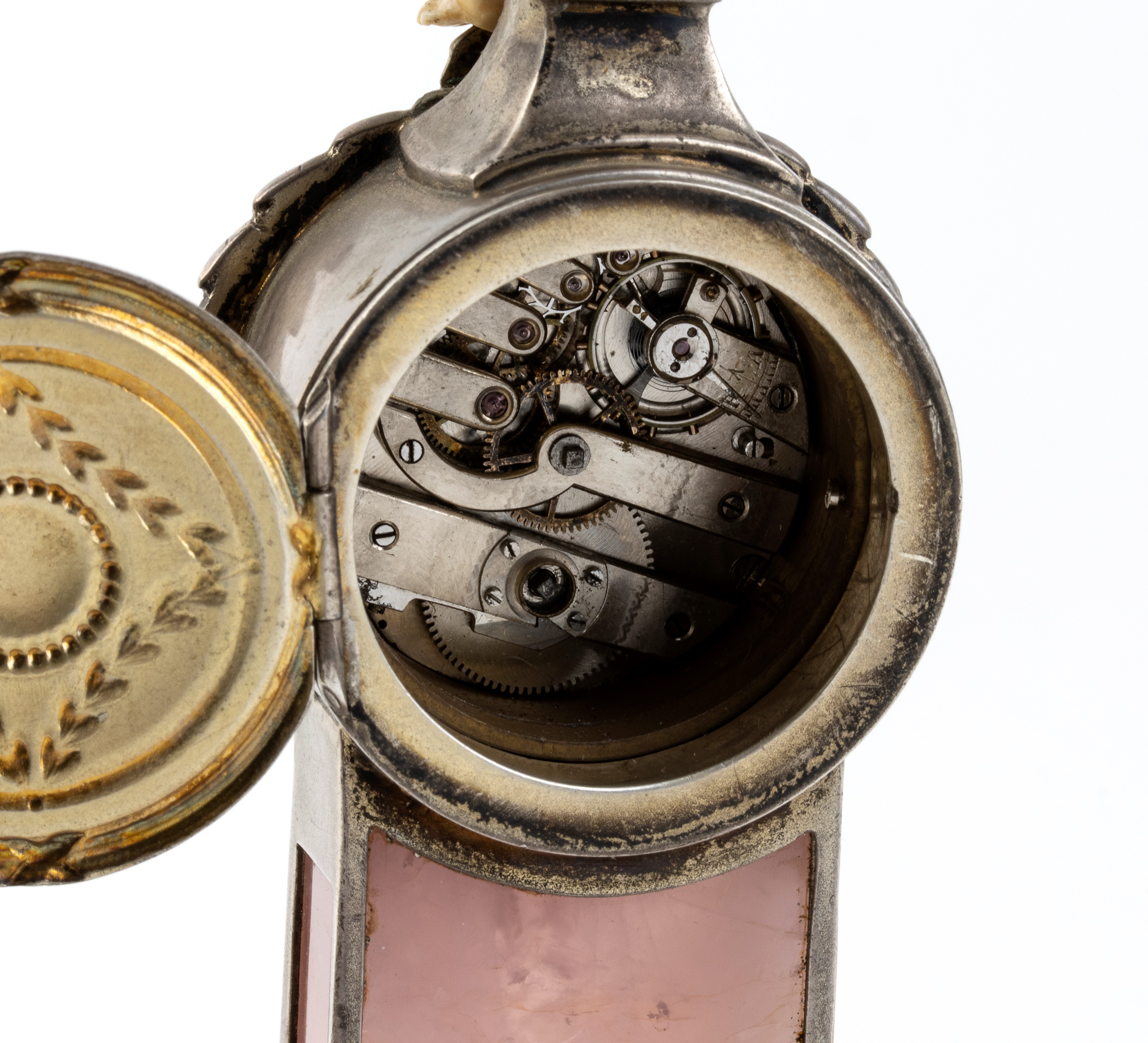 Orologio da tavolo in argento, quarzo rosa e avorio