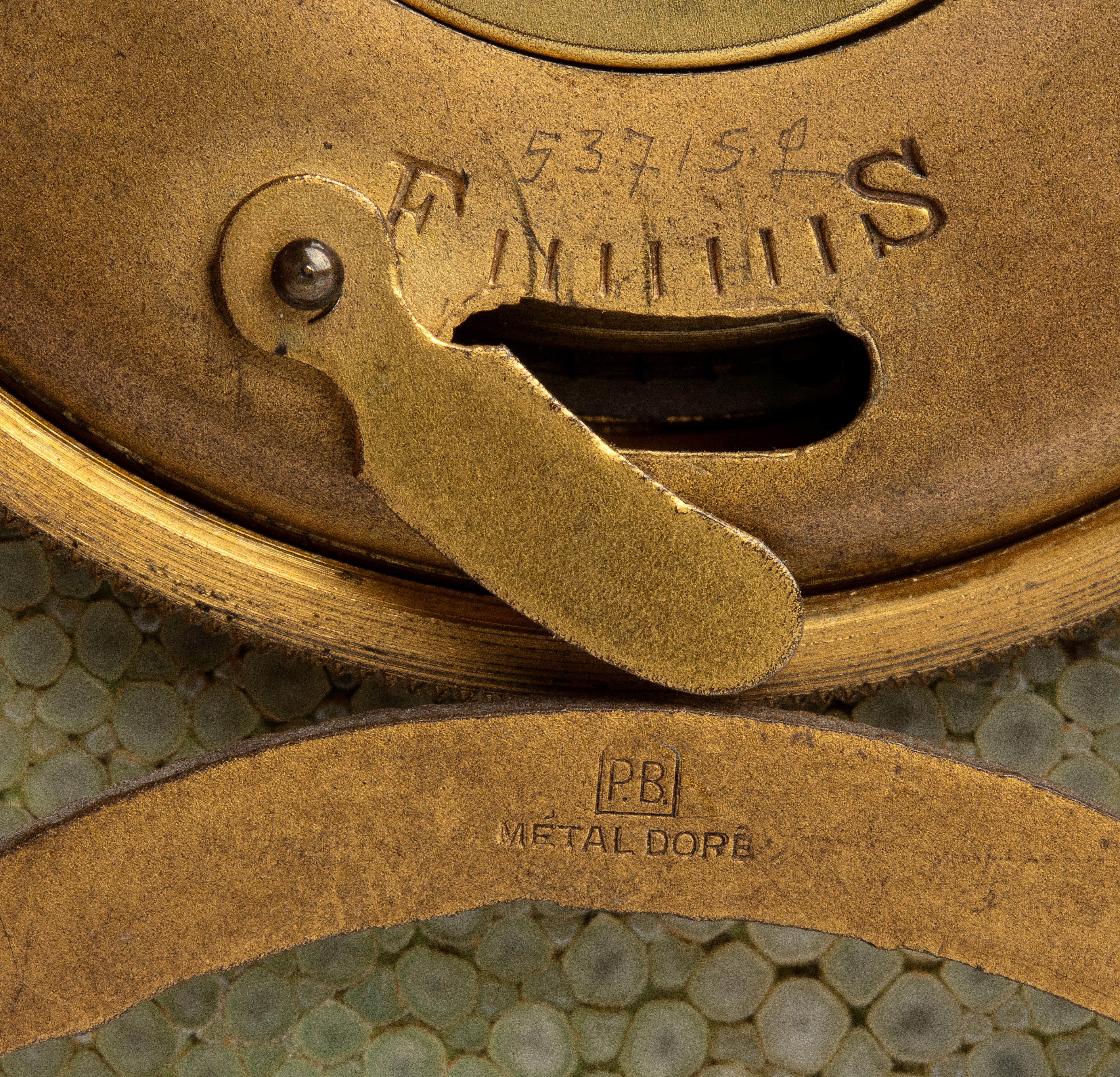 Orologio da tavolo Art Déco in avorio e Galuchat