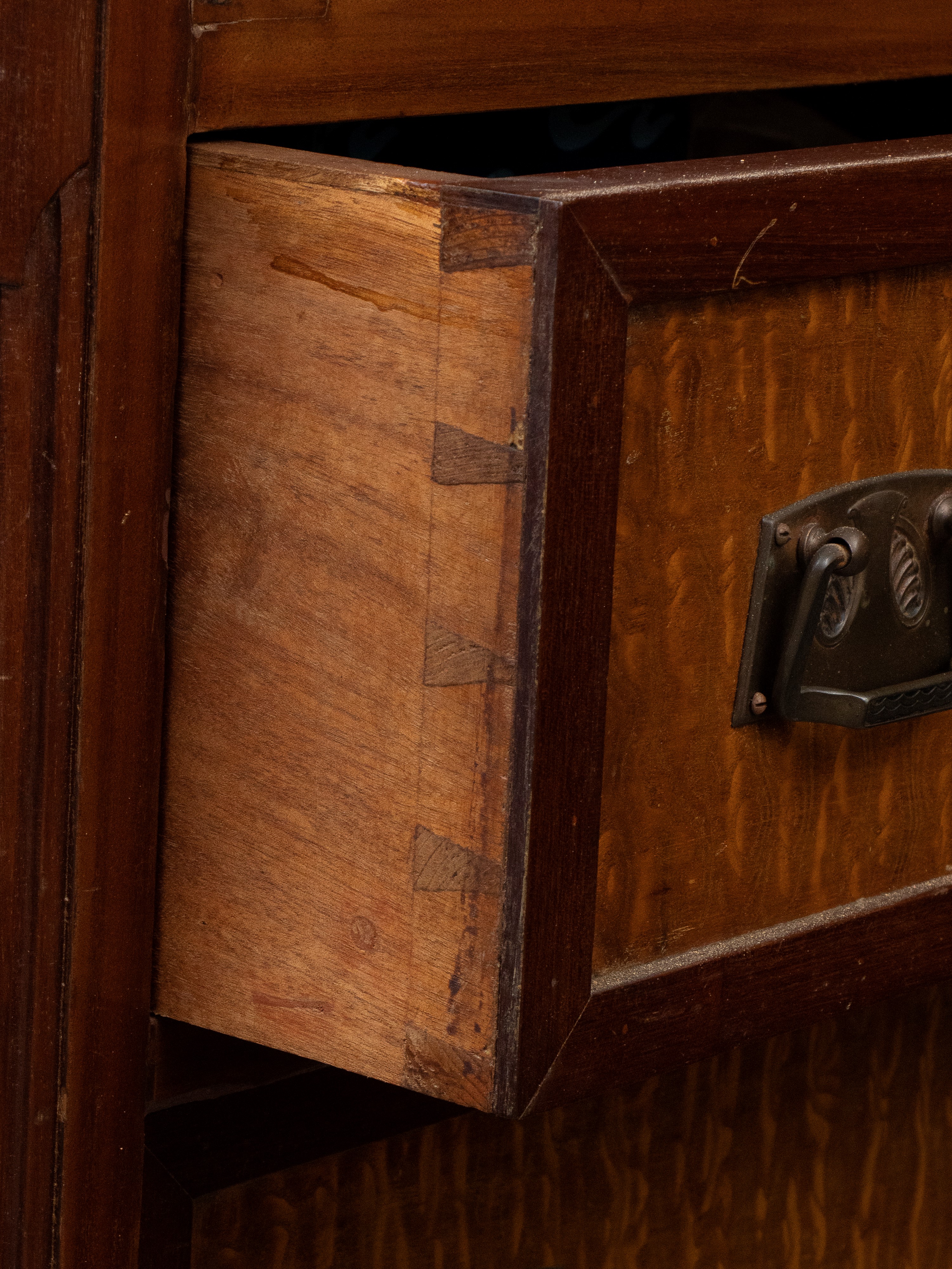 Armadio Secretaire liberty