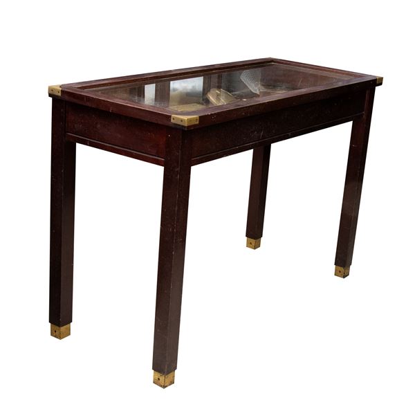 Pair of coffee tables with display case