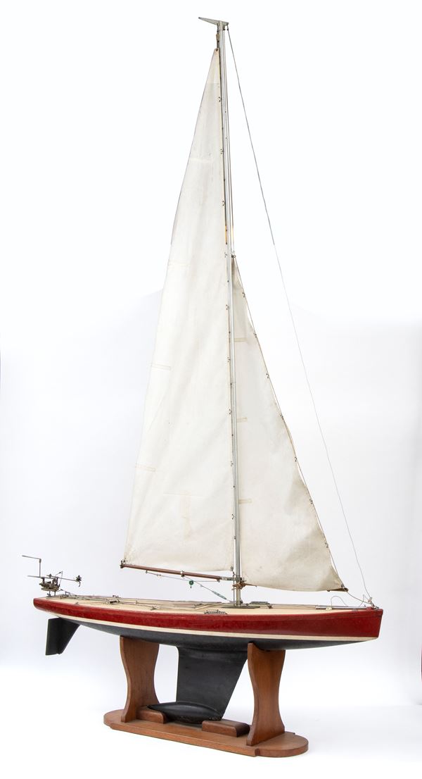 Sailing boat model