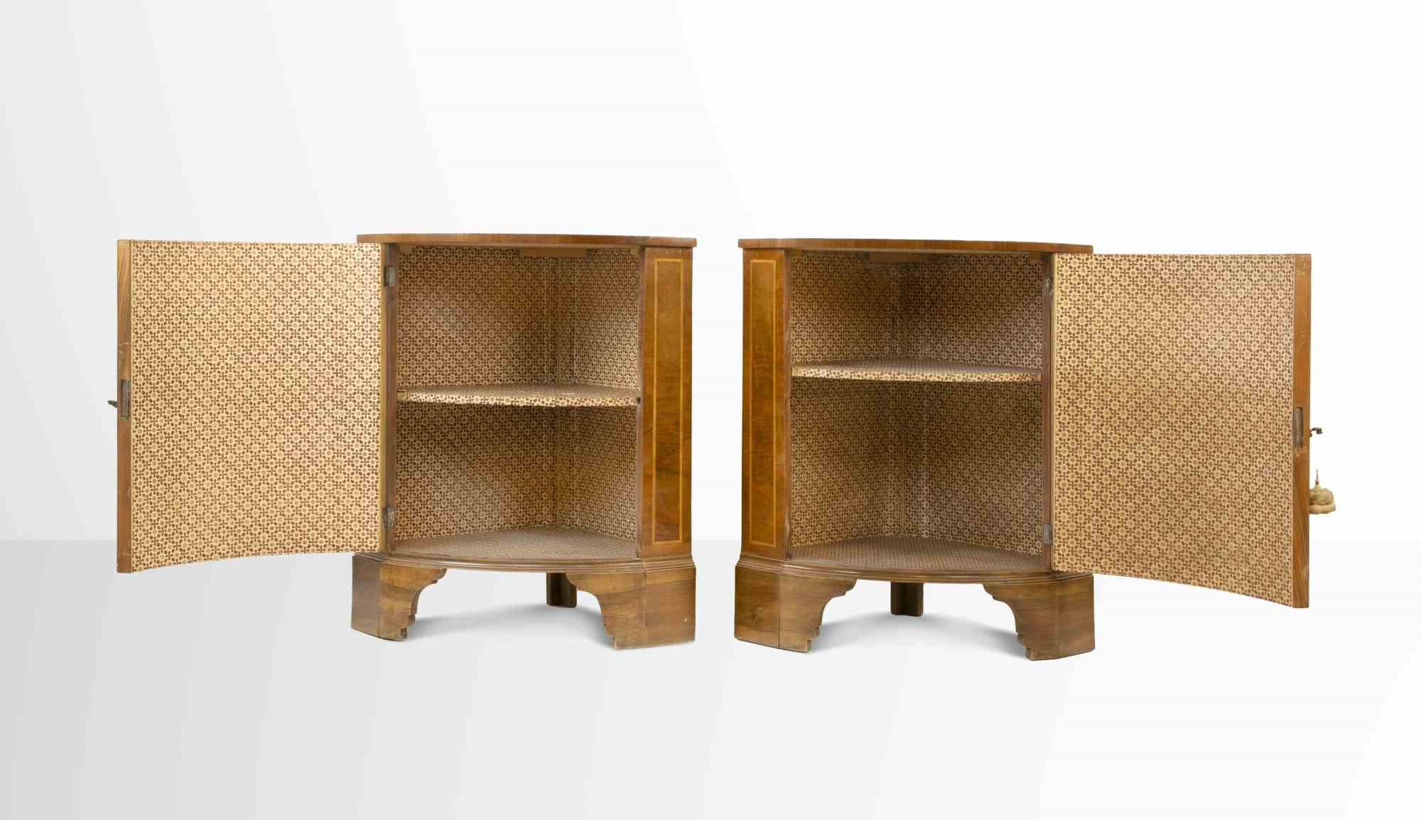 Armadi angolari d'epoca