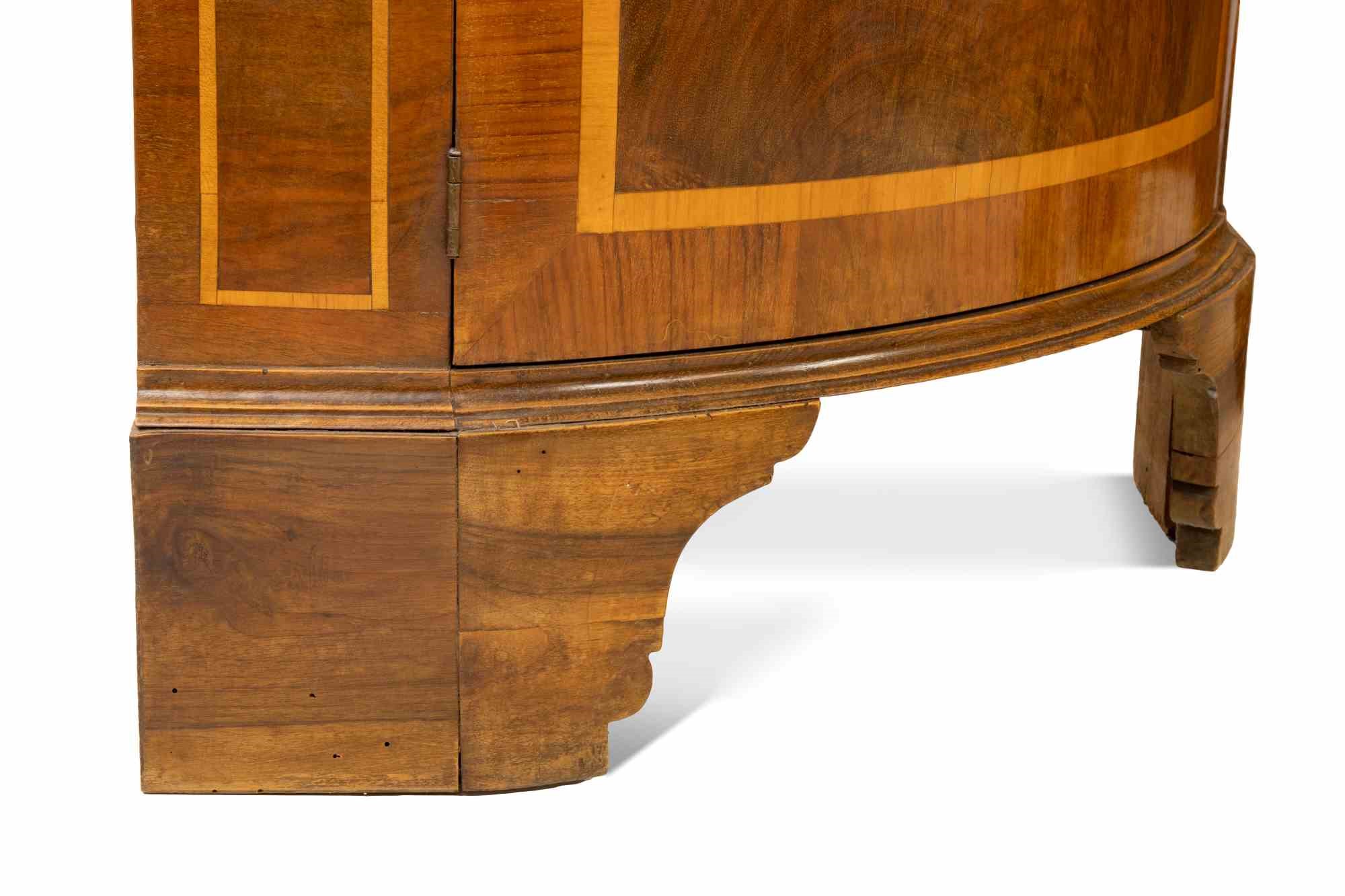 Armadi angolari d'epoca