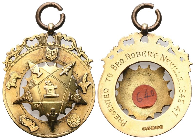 Ciondolo in Oro con Simboli Massonici (30,5 X 38 MM)